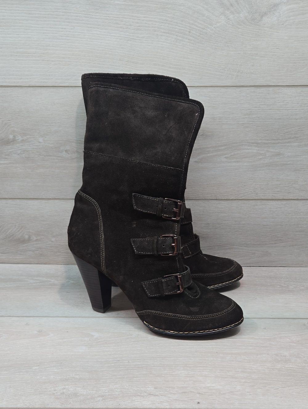 NEW Sofft Women Suede Dried Lamb Fur Tall Heels Shoes Sz 11M